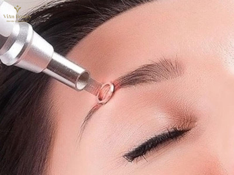 Các Biến Chứng Thường Gặp Khi Phun Xăm Mày